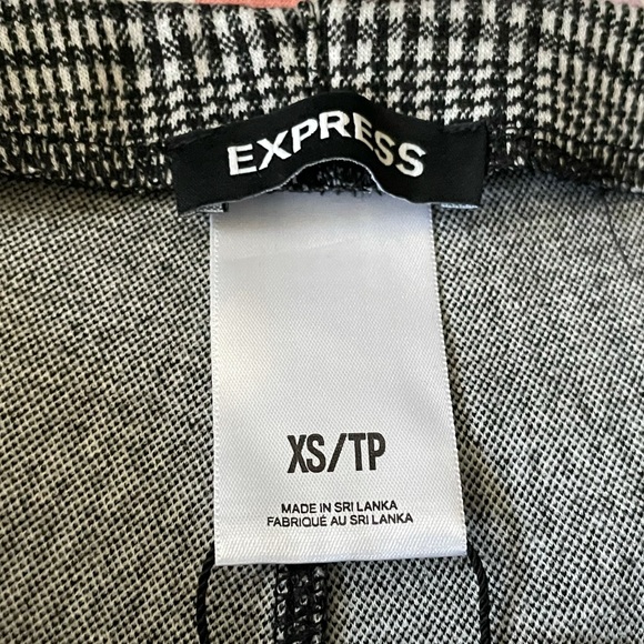 Express Plaid Leggings - Picture 3 of 8